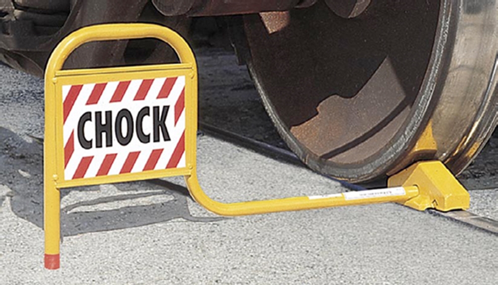 A-1 Type Single Steel Rail Chock with Flag Flush Rail
Weight 13 lbs